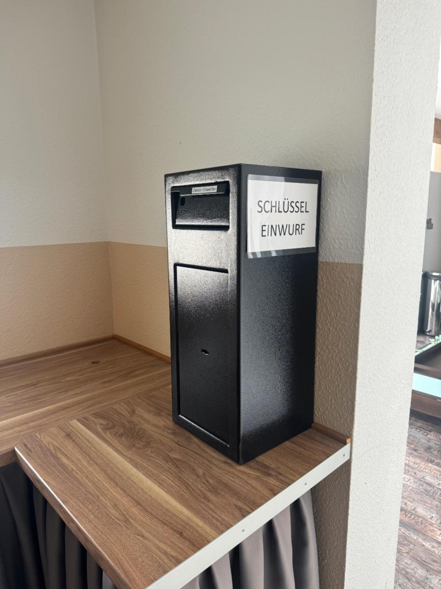 Skypension Schönefeld Kültér fotó